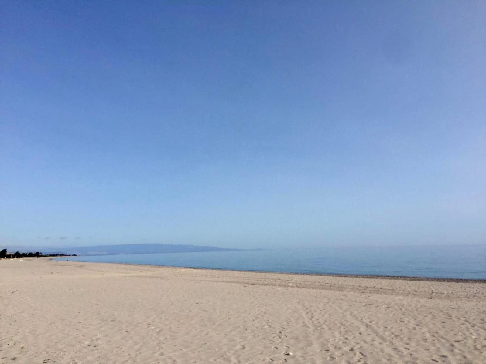 Fantastico appartamento tranquillo a pochi passi dal mare, vista fantastica sul mare, Wi-Fi Gratuito, parcheggio Santa Caterina Dello Ionio Marina Esterno foto