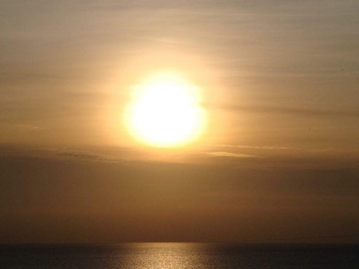 Fantastico appartamento tranquillo a pochi passi dal mare, vista fantastica sul mare, Wi-Fi Gratuito, parcheggio Santa Caterina Dello Ionio Marina Esterno foto